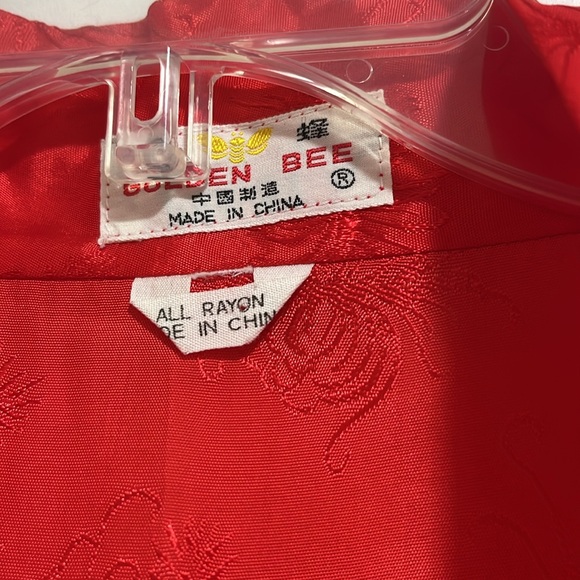 Vibrant Red Oriental Robe - Picture 3 of 7